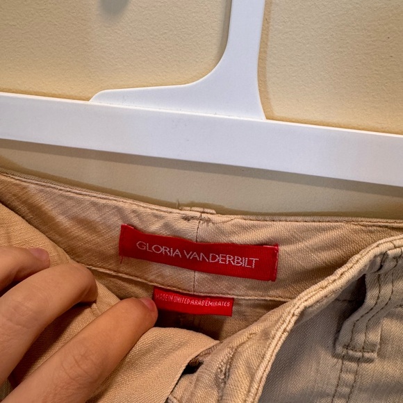Cute khaki skirt with shorts under - Picture 6 of 7